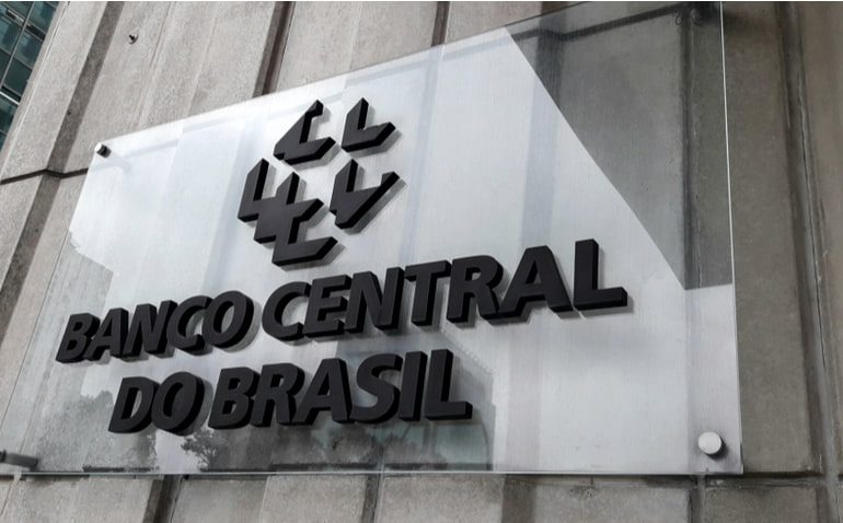 Saiba como sacar no pix dinheiro esquecIdo no Banco Central